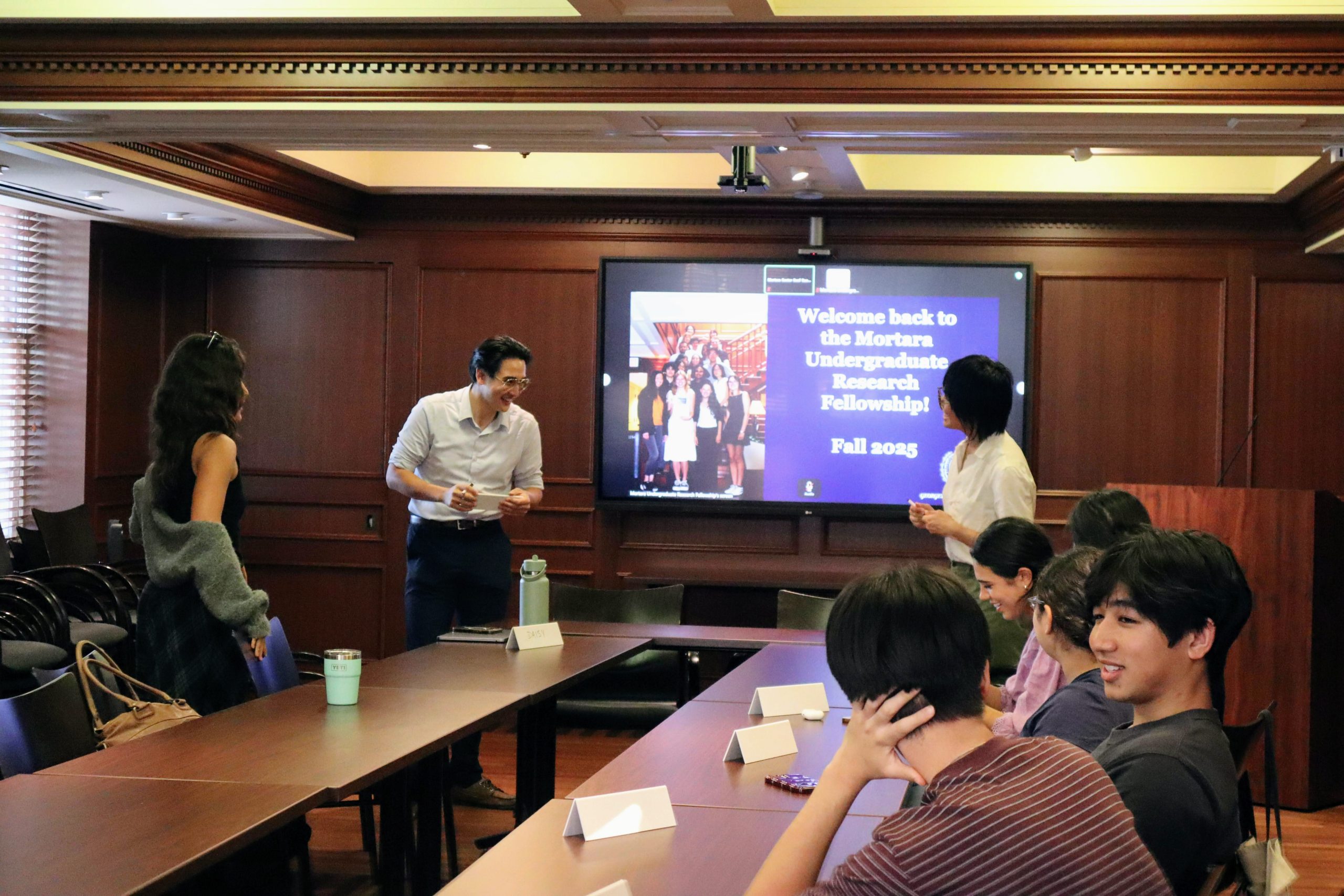 picture of the first dinner info session of Fall 2025 semester at Mortara